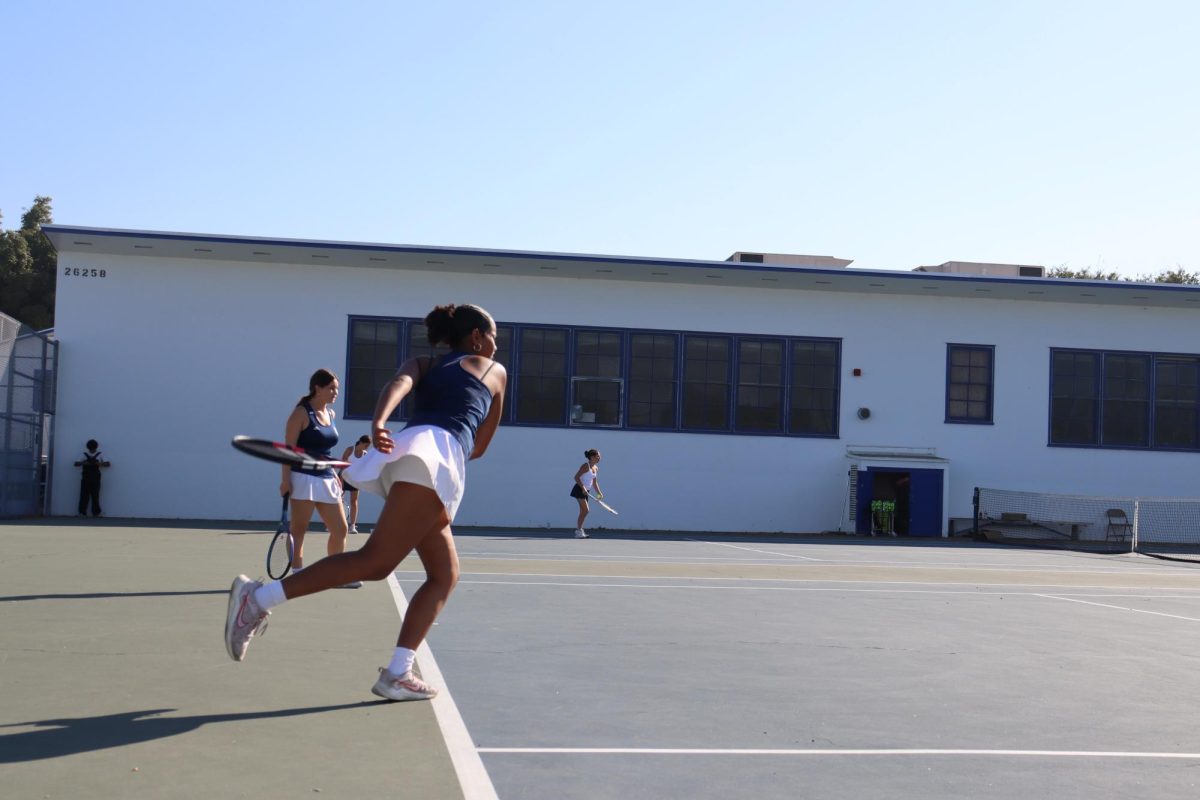 LACES Girls Tennis Loses Against Palisades Dolphins